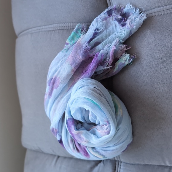 Nordstrom modal and silk flora print scarf - Picture 4 of 6